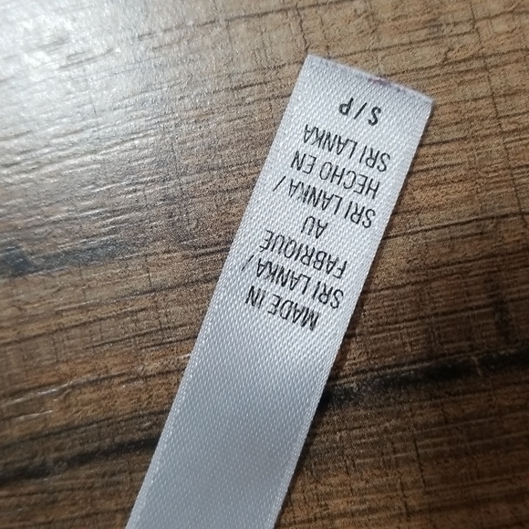 VICTORIA SPORT Gray & Black Spellout Racerback Sports Bra - Picture 7 of 11